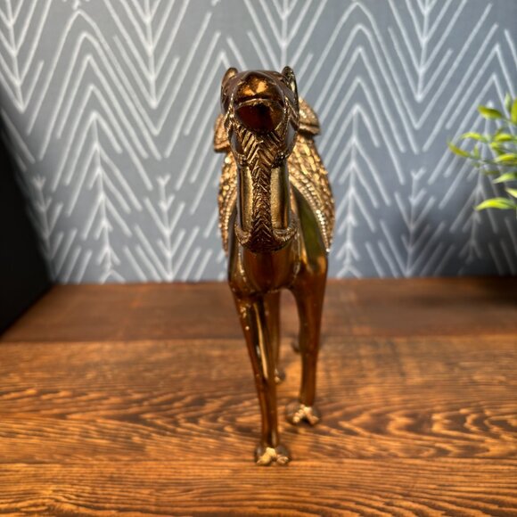 Vintage Solid Cast Metal Camel Figurine Copper Bromze Finish Camel Sculpture - Picture 6 of 17